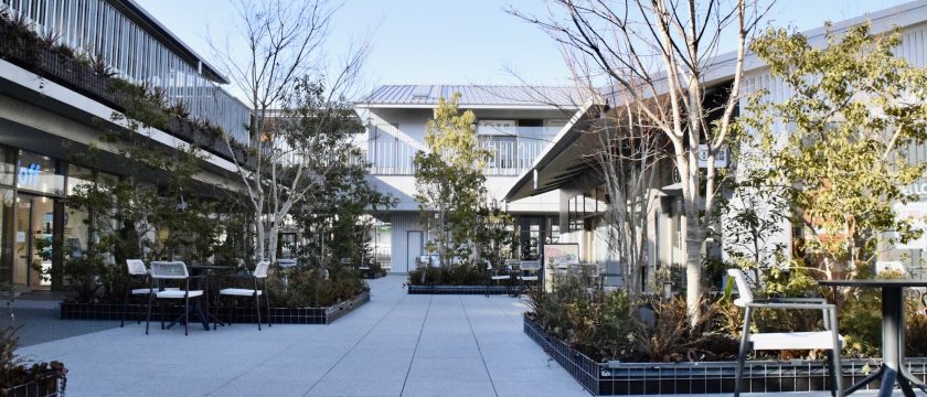 仙川に新たな憩いの場 フォレストスクエア仙川 仙川に新たな憩いの場 フォレストスクエア仙川