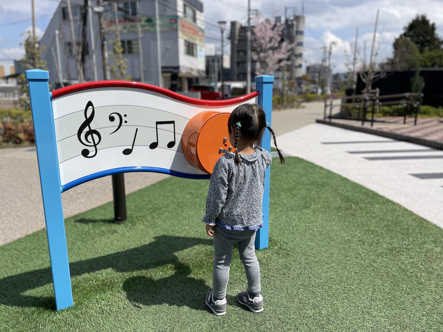 鬼太郎ひろばから出発！子どもと楽しむ調布の遊歩道さんぽ