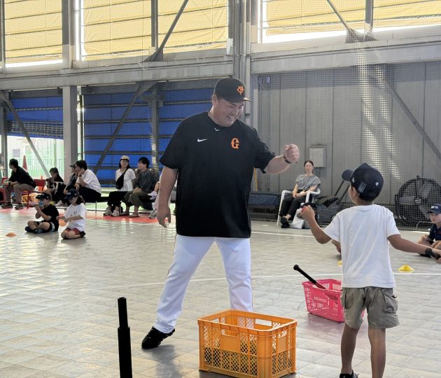 のびのび楽しく！市民スポーツまつりで野球体験